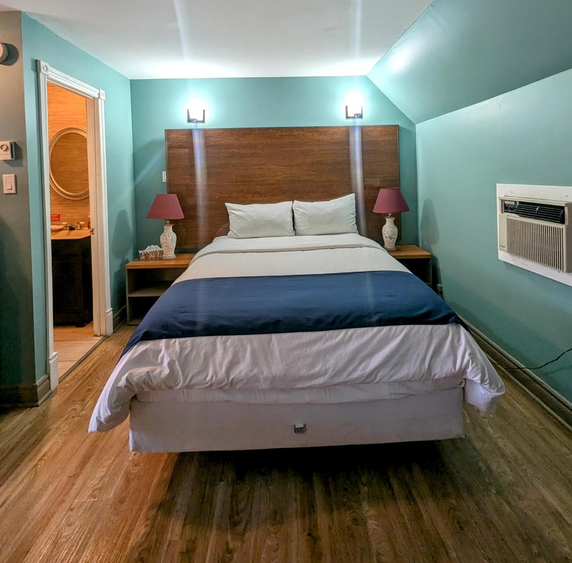 Motel Des Pentes Et Suites Saint-Sauveur Екстер'єр фото