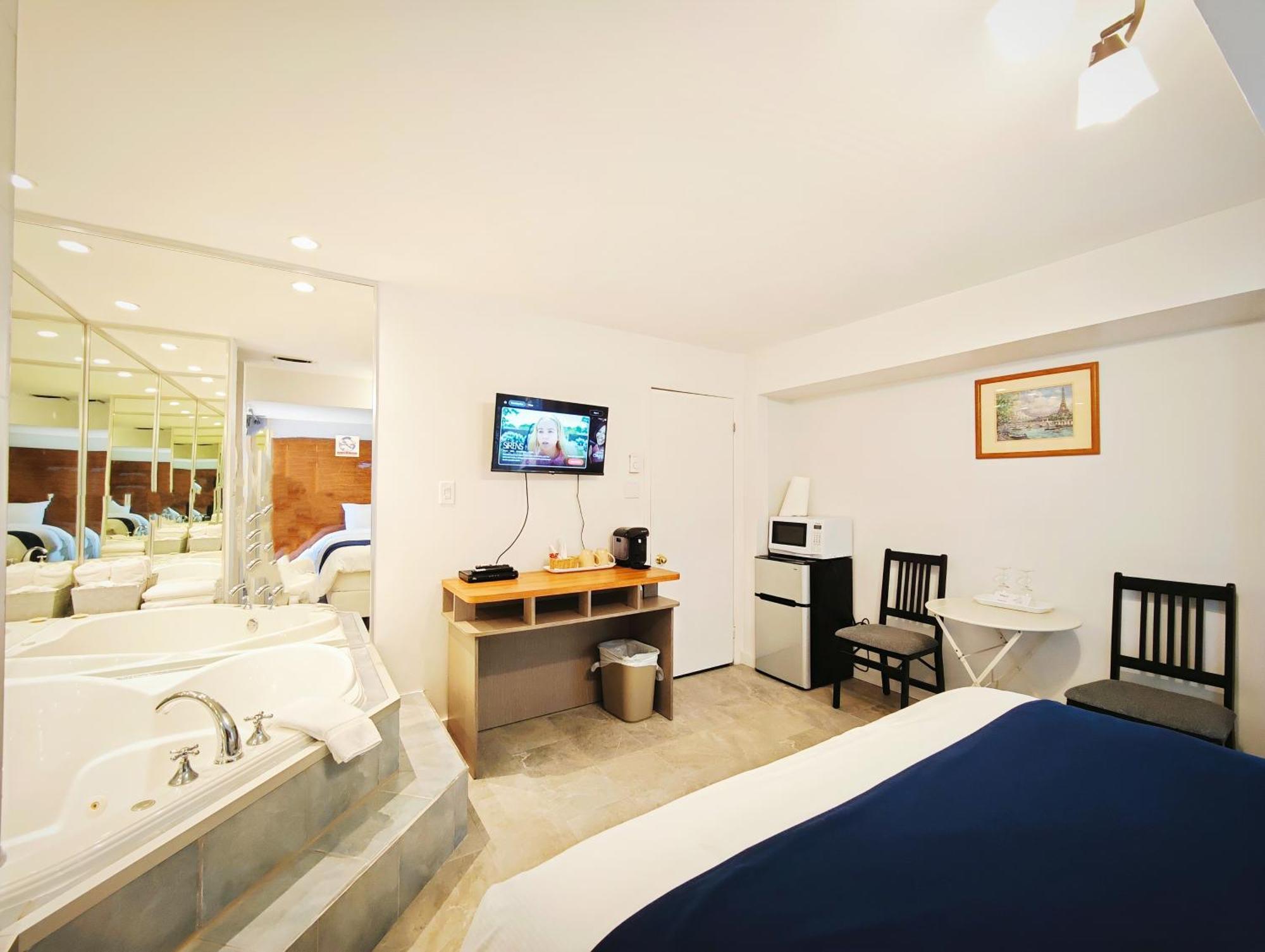 Motel Des Pentes Et Suites Saint-Sauveur Екстер'єр фото